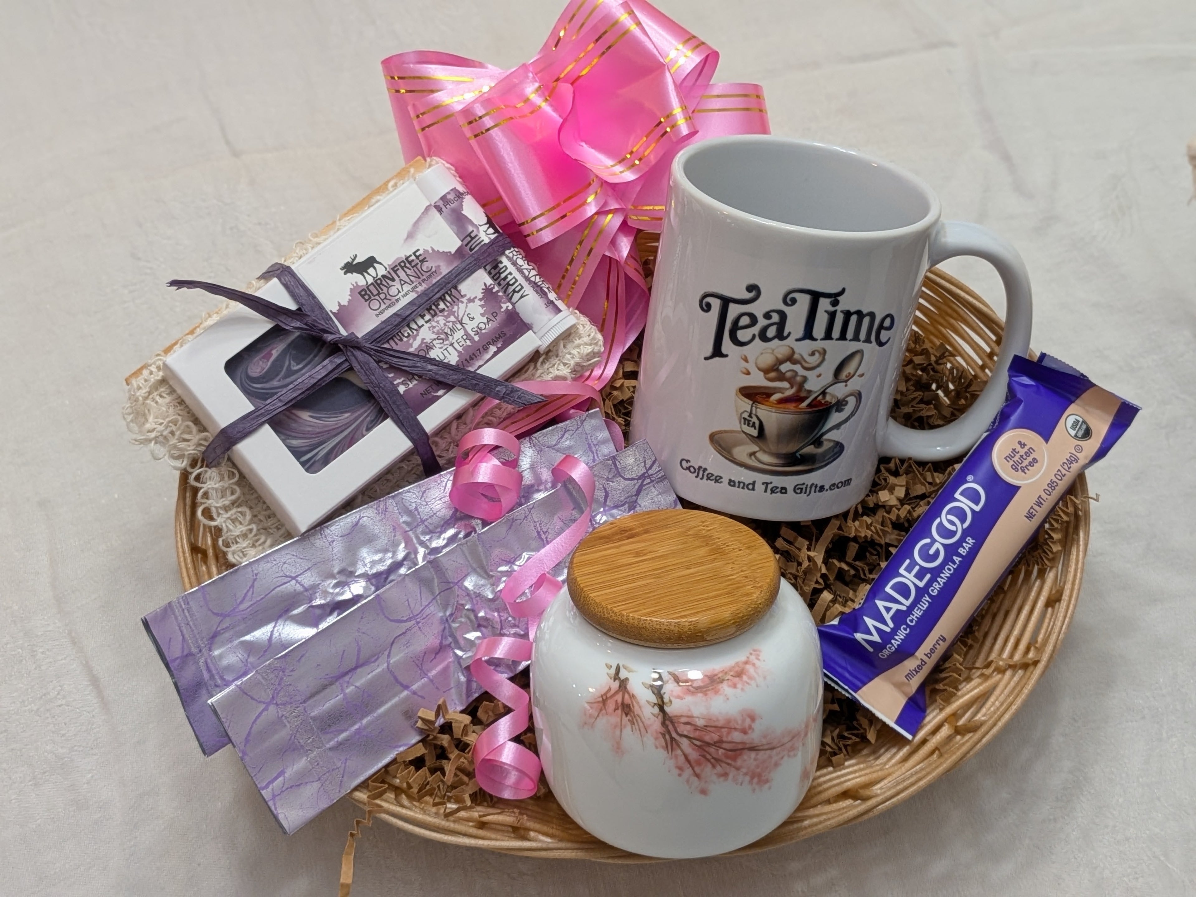 Four Seasons Oolong Tea Gift Basket with Goat Milk Soap & Lip Balm