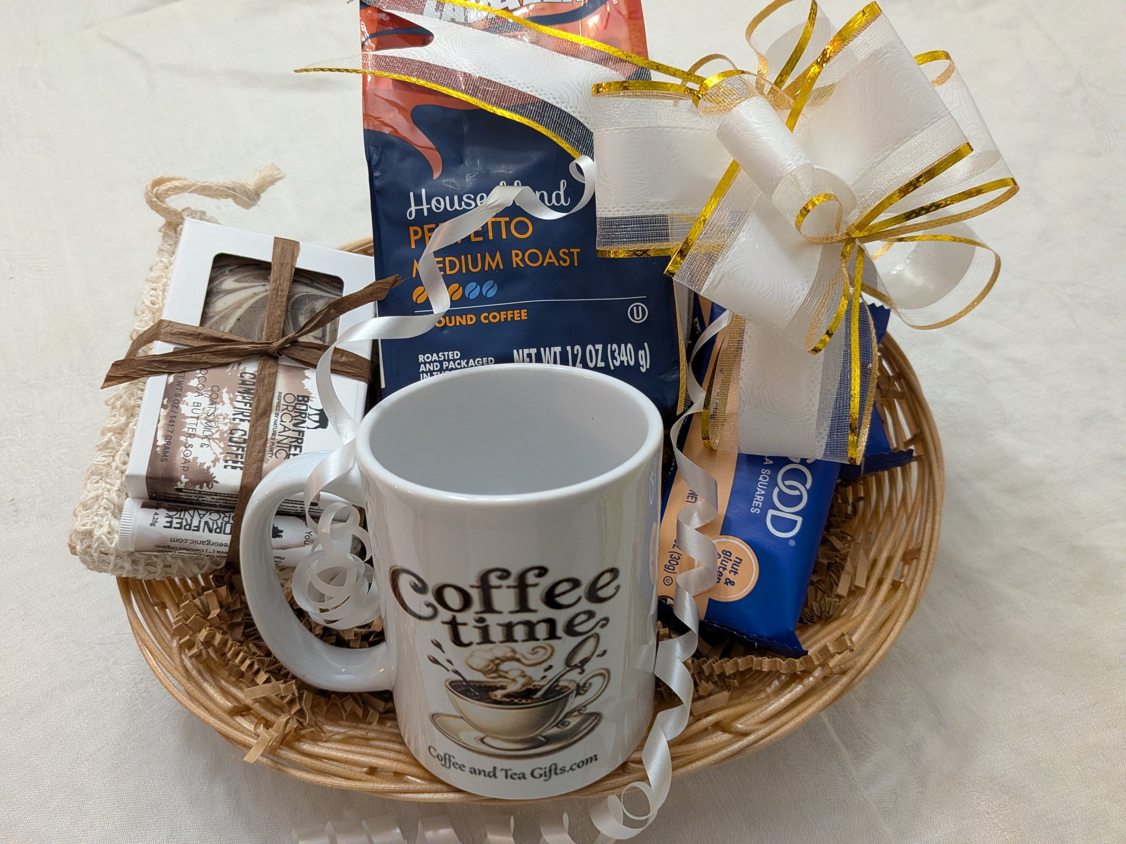 Lavazza Ground Coffee Gift Set with Goat Milk Coffee Soap & Lip Balm