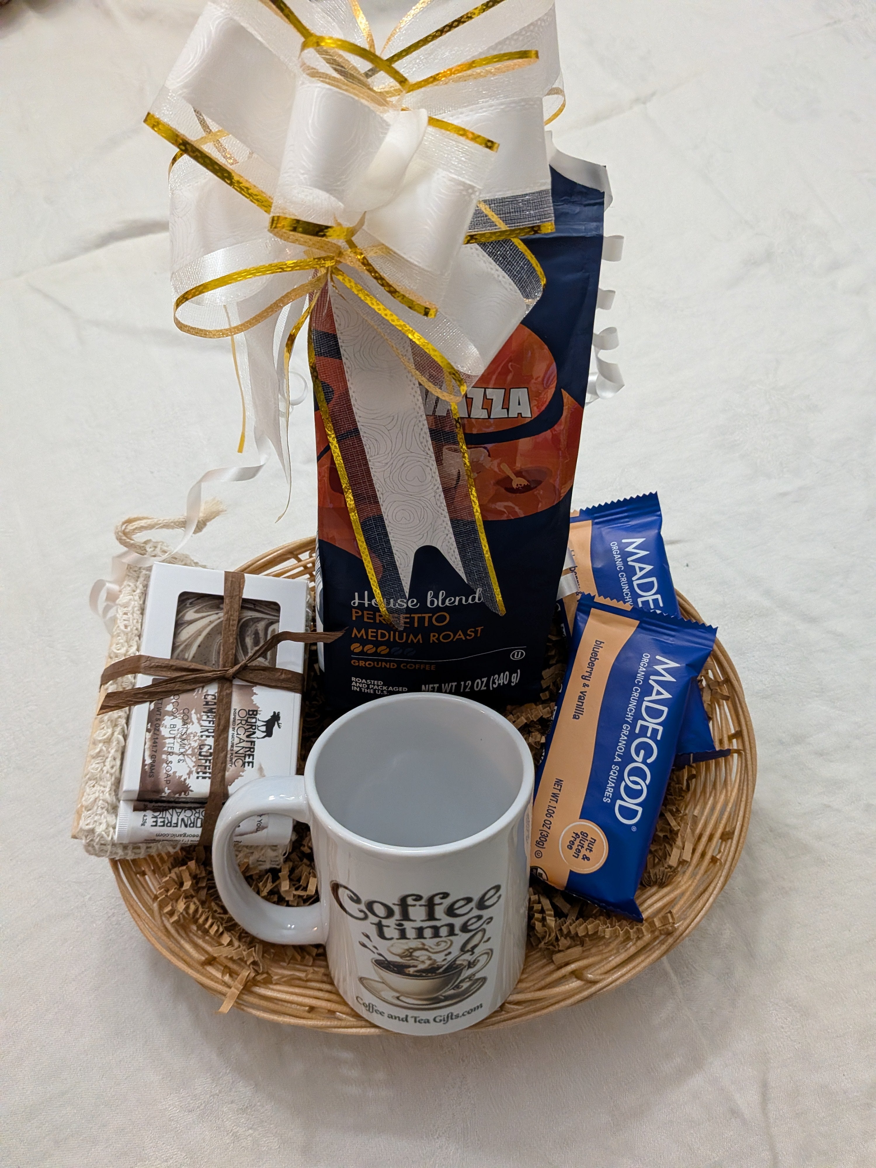 Lavazza Ground Coffee Gift Set with Goat Milk Coffee Soap & Lip Balm