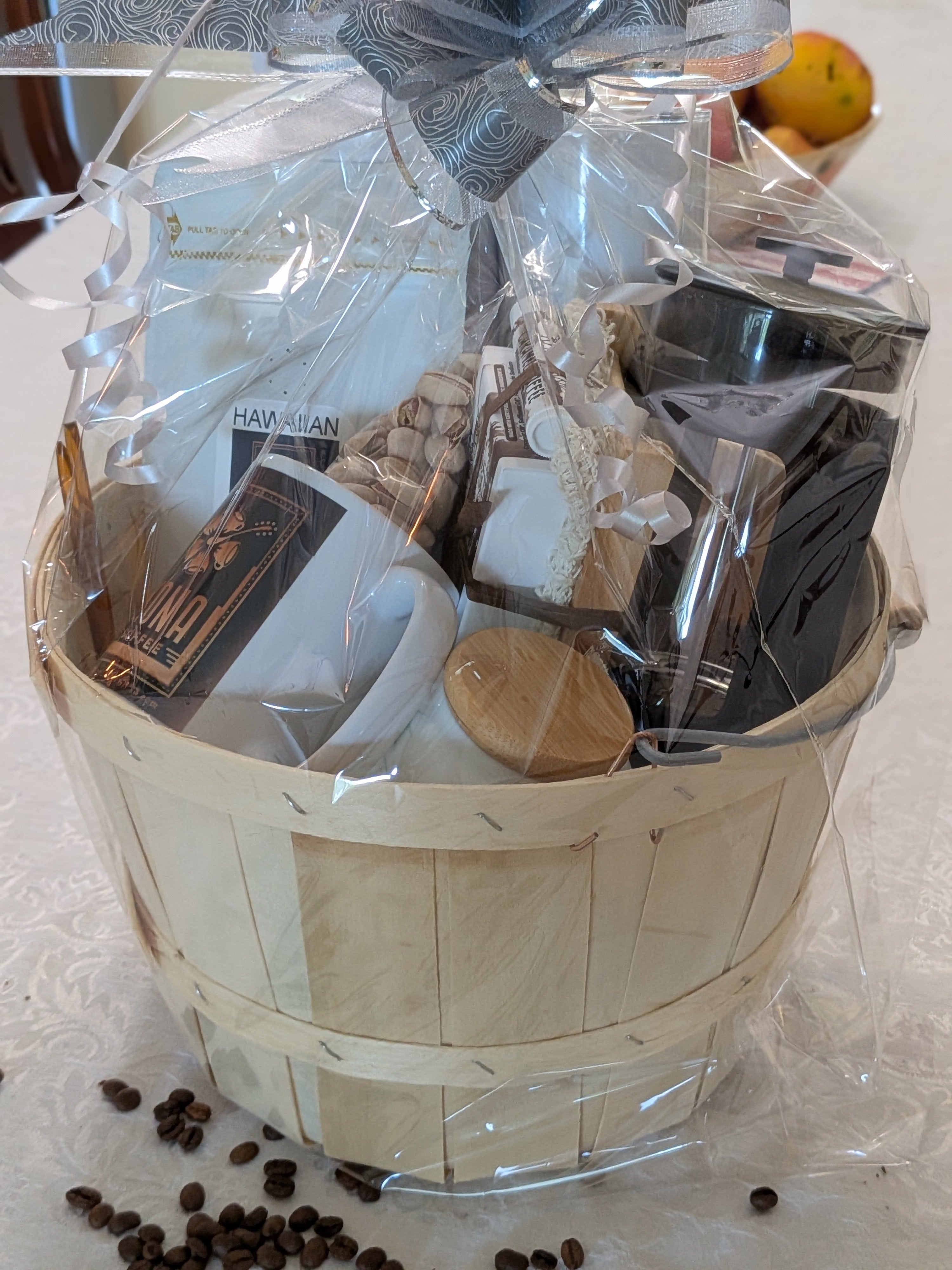 Premium Hawaiian Kona Coffee Gift Basket — Brewer, Mug & Soap Set