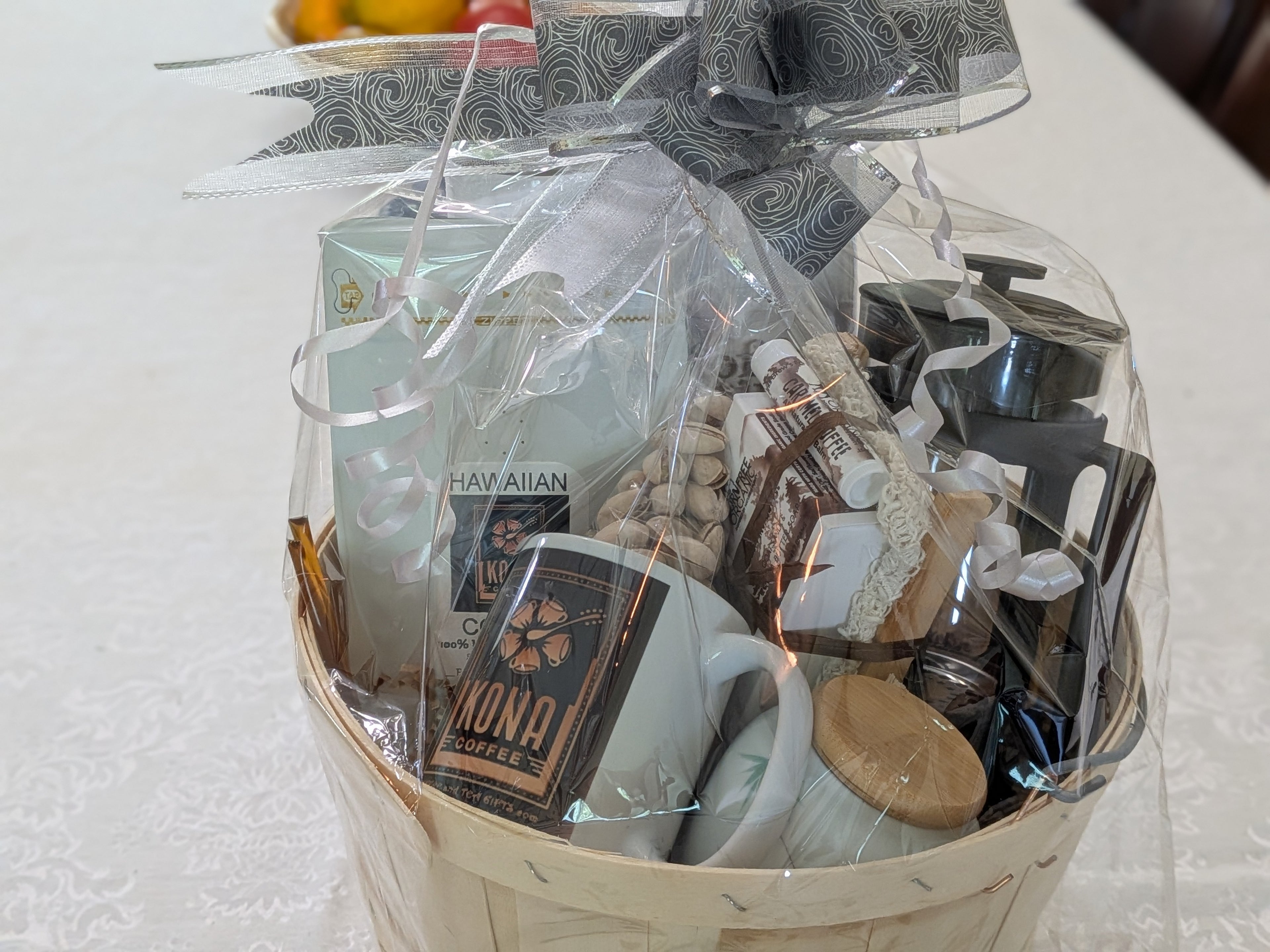Premium Hawaiian Kona Coffee Gift Basket — Brewer, Mug & Soap Set