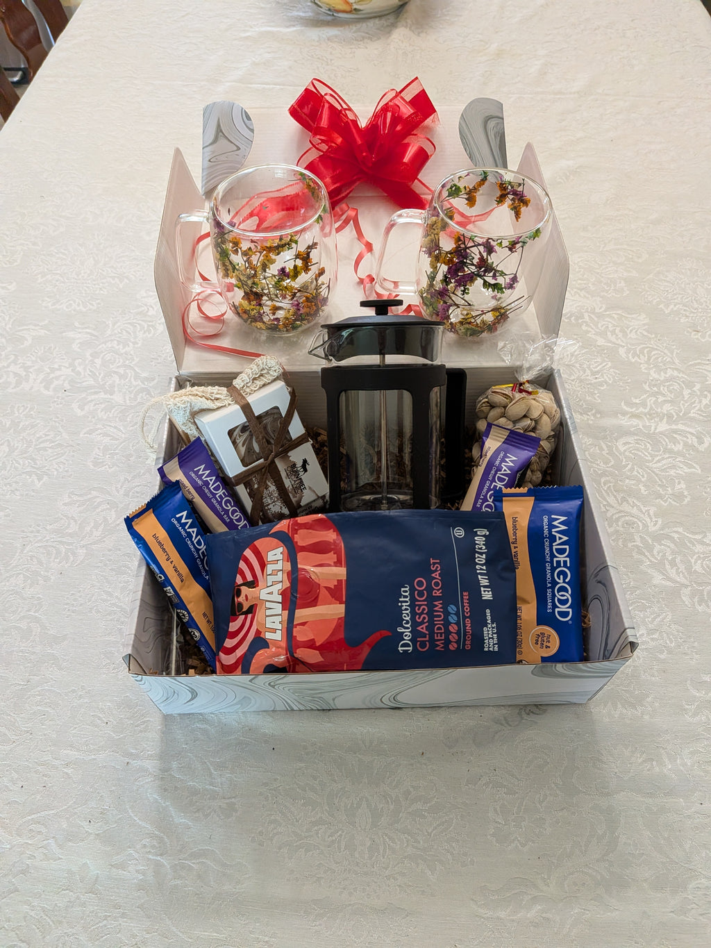 Ultimate Flower Mug Coffee Gift Box Set — Lavazza Coffee & Brewer