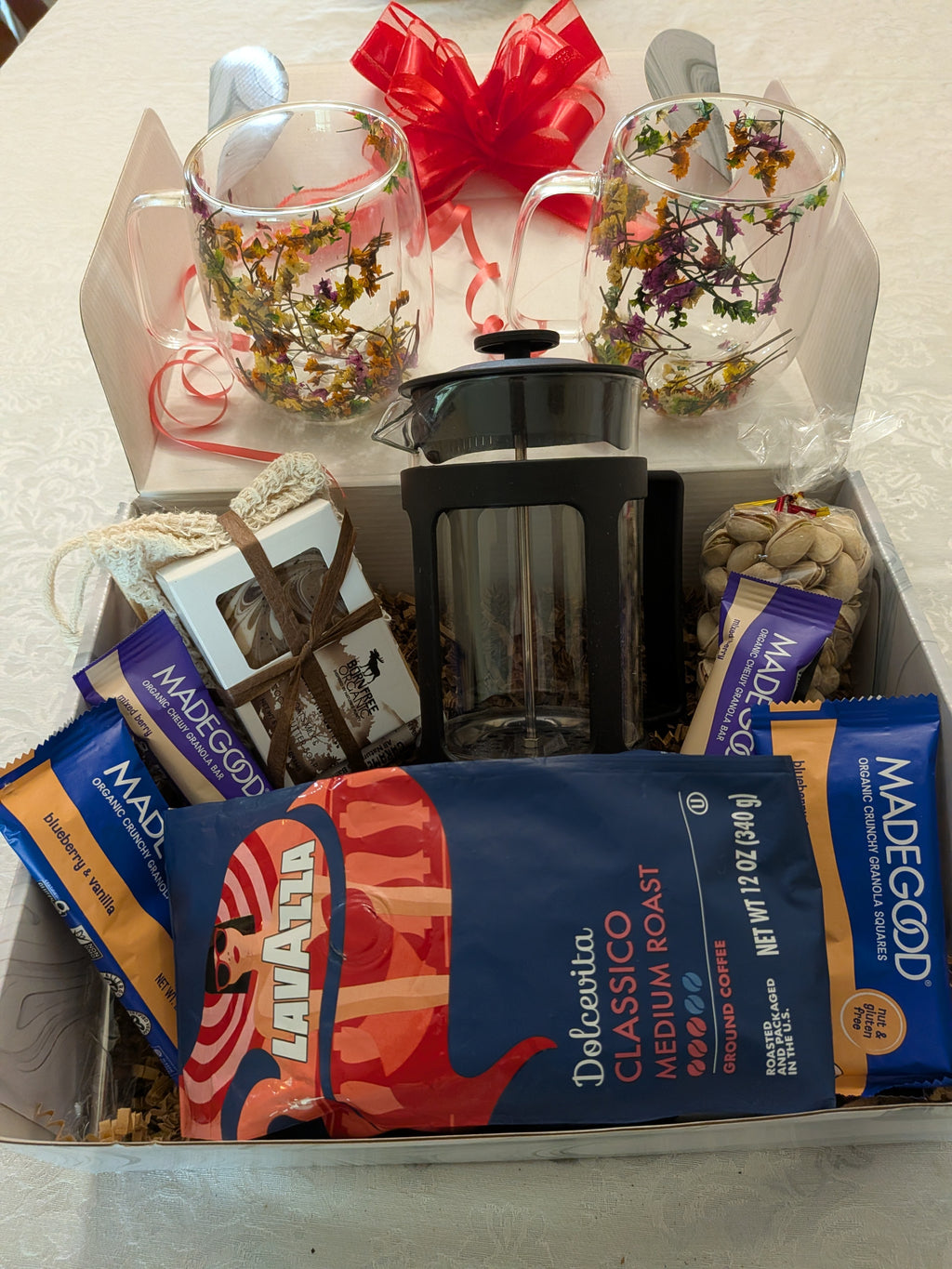 Ultimate Flower Mug Coffee Gift Box Set — Lavazza Coffee & Brewer