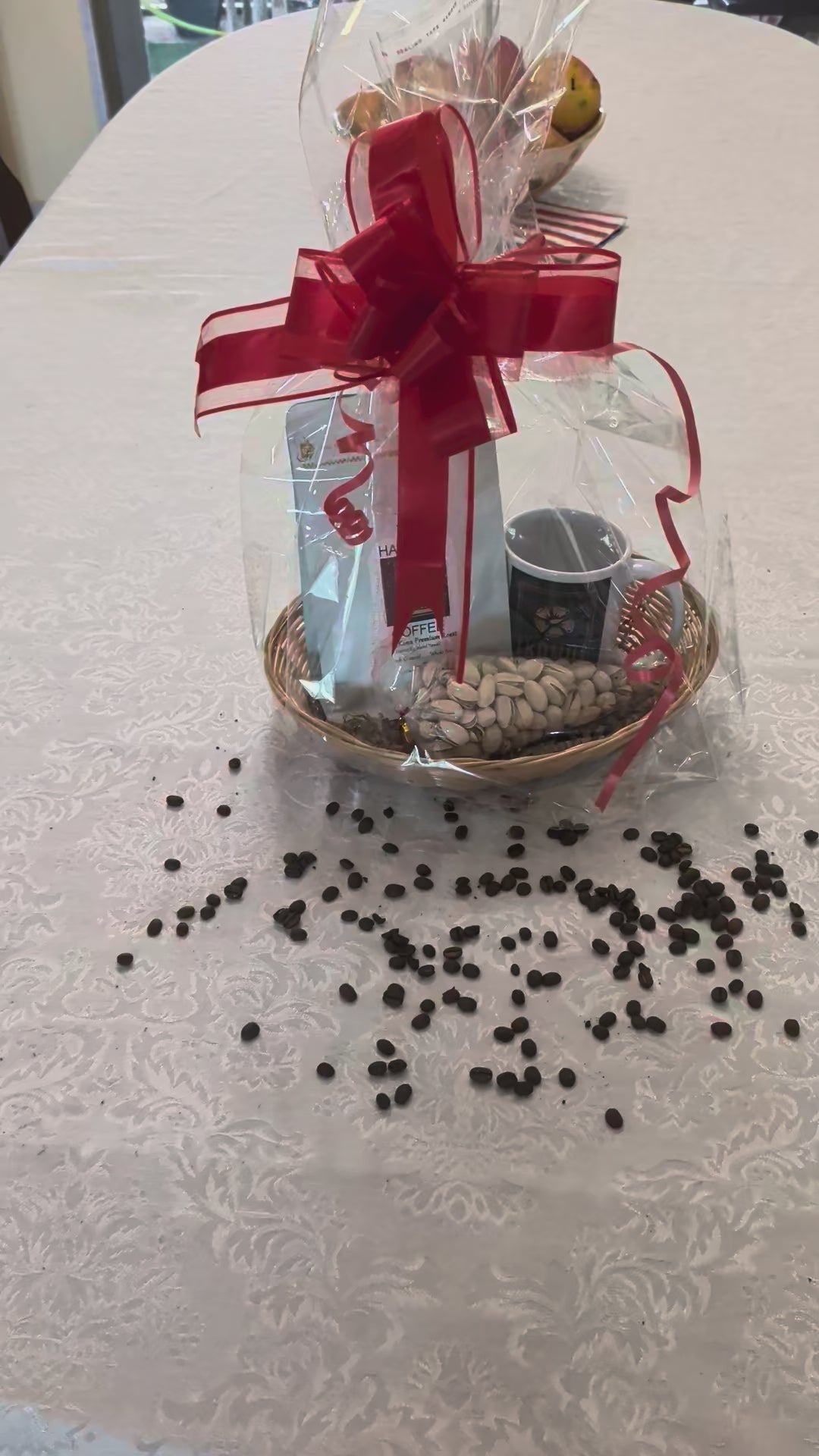 Hawaiian Kona Coffee Gift Basket — Coffee, Matching Mug & Pistachios